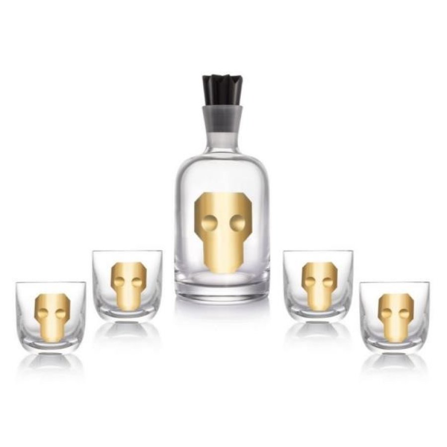 luxusní karafa a sklenice na whisky