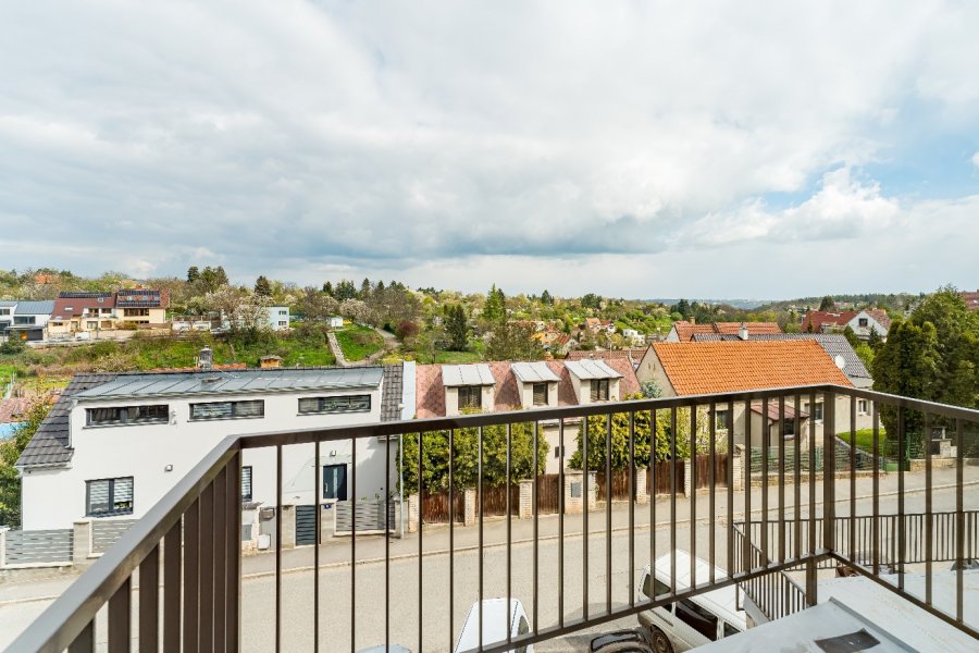 Rezidence Pod Rybníčkem, Luxent