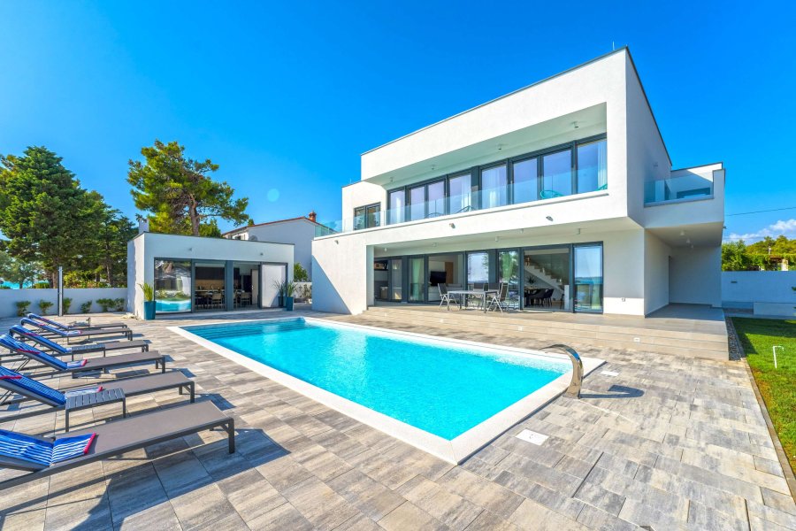 luxusní vila v blízkosti Zadaru, Chorvatsko