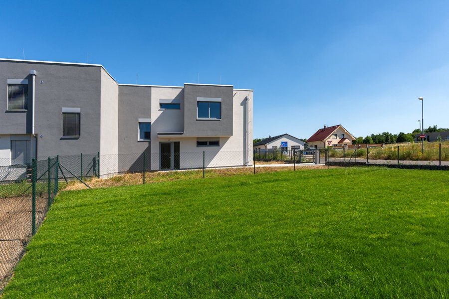 Nová Chýně, Praha-západ