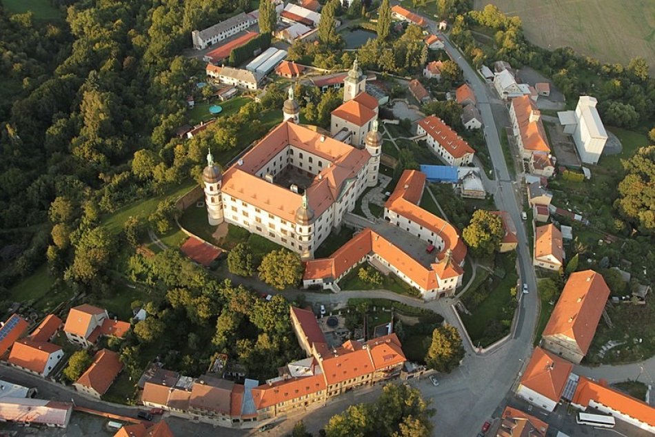 Kostelec nad Černými lesy