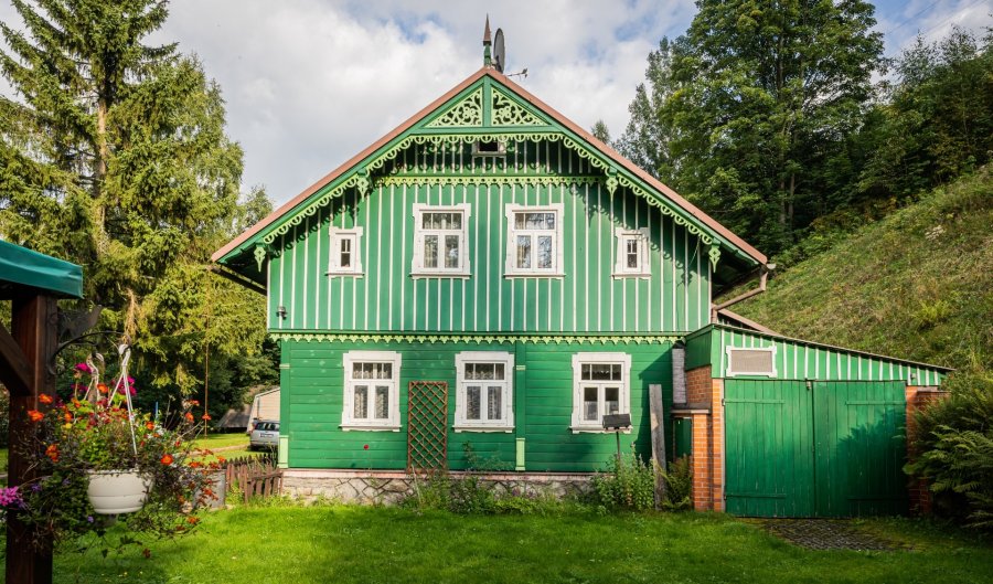 tradiční roubenka na prodej