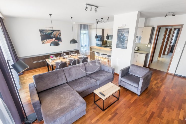 Rent of a flat, 4+kt/B/T/GS, 173 sqm, Prague 2 – New Town