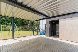 zastřešené parkování