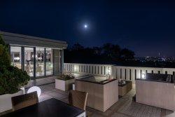 večerní výhled na Prahu