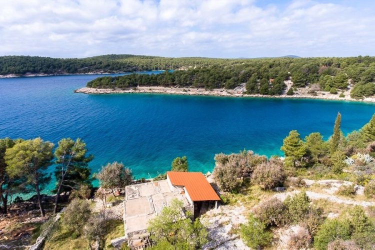 Prodej výjimečného pozemku, 2 373 m², Brač - Chorvatsko