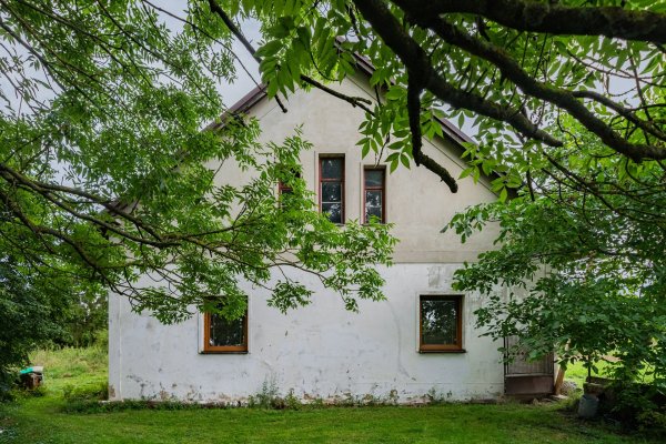 štít obytné části